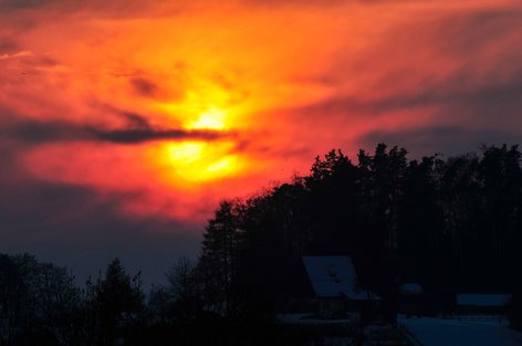 Sonnenuntergang am Eilweg am 7. März 2010 um 18.03 Uhr