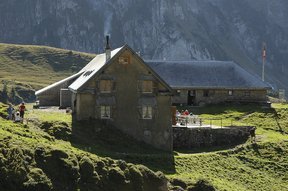 Bergrestaurant Alp Oberchäseren zwischen Mattstock und Speer