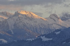 Aussicht am Eilweg auf die Schwyzer Alpen